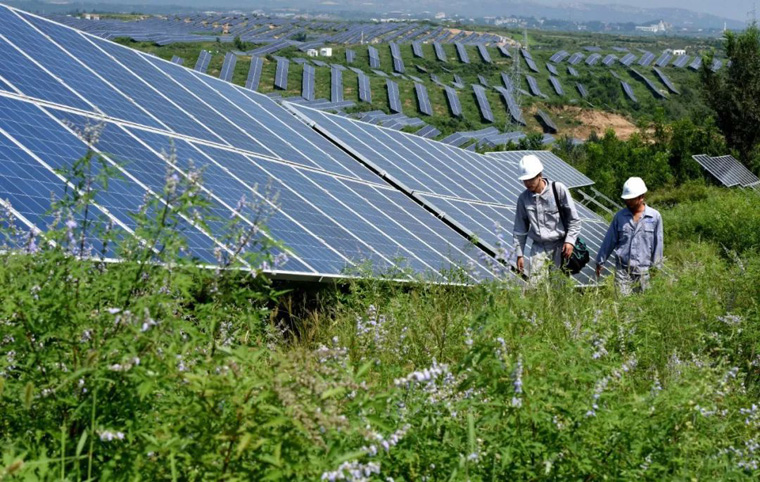 光伏電站巡檢危險(xiǎn)嗎，光伏電站匯流箱巡檢方法注意事項(xiàng)
