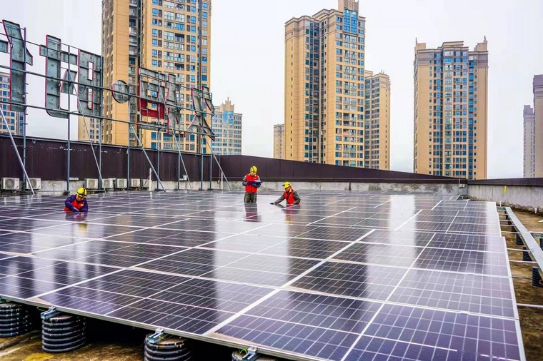 光伏發(fā)電晚上都顯示正常是有故障嗎？夜晚是怎么解決用電問題？